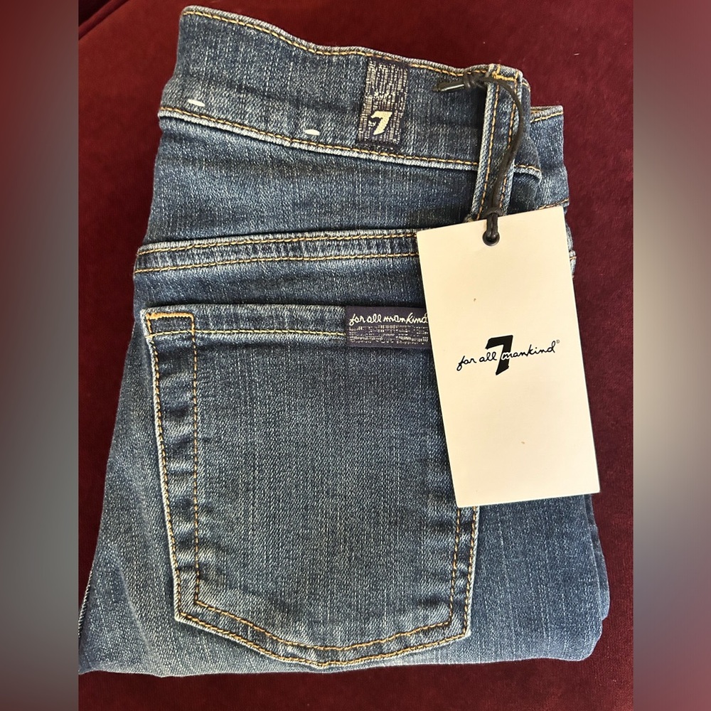 Like new with tags 7 For All Mankind jeans
